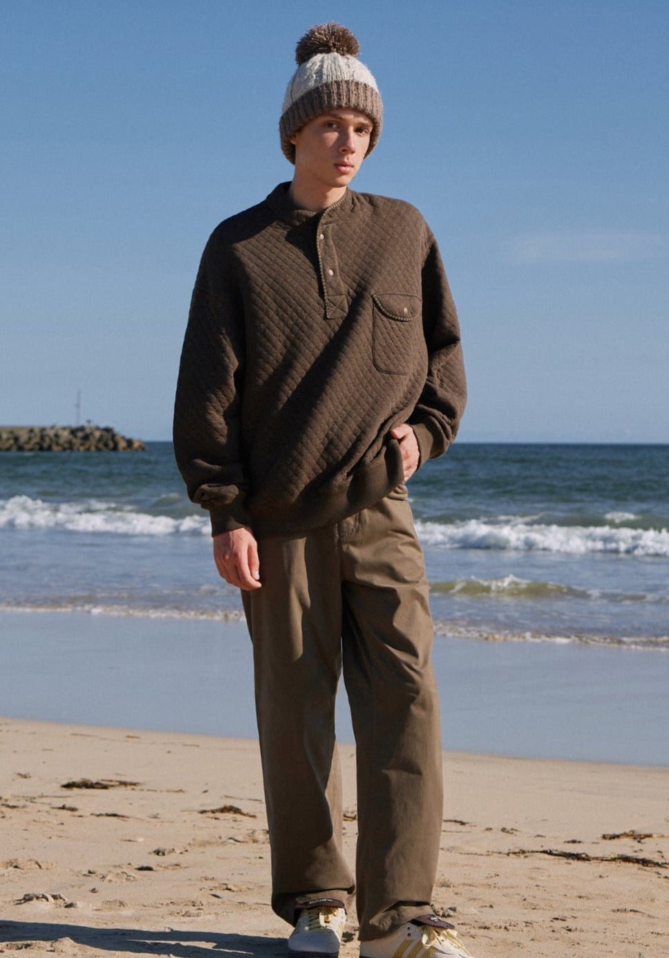 EVISTUB / FS-250 comfortable skinless collar sweater